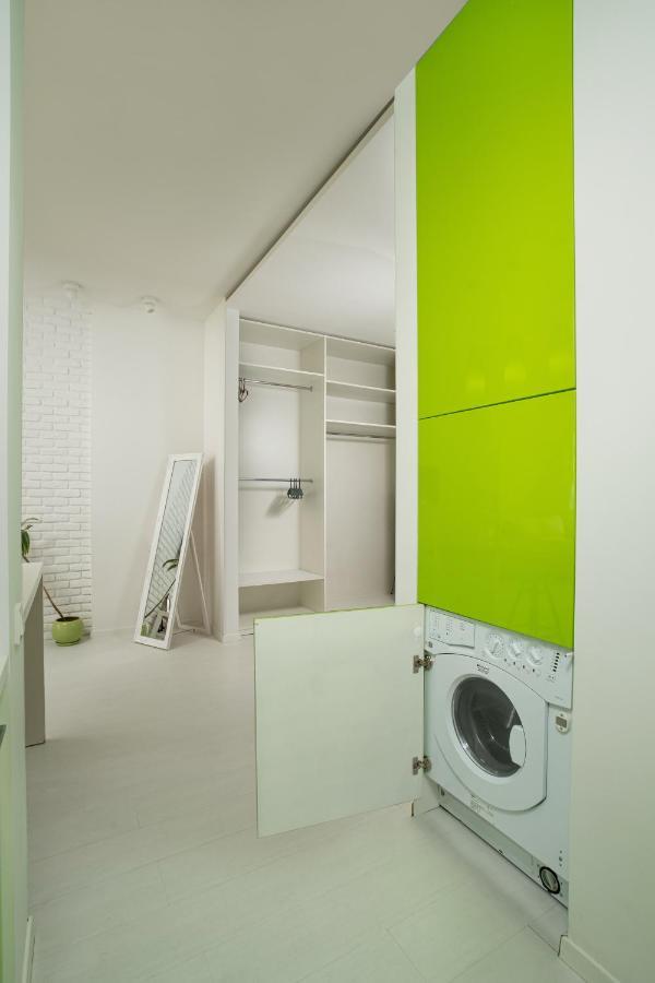 White Attic Apartment Oldenburg Bagian luar foto